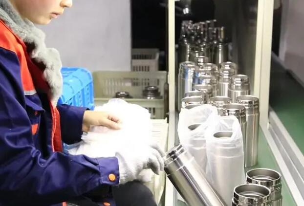 保溫杯廠家哪家好，好的不銹鋼保溫杯工廠