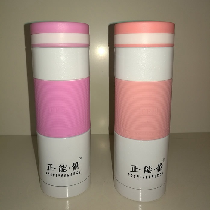 新真空保溫杯在使用前的注意事項(xiàng)