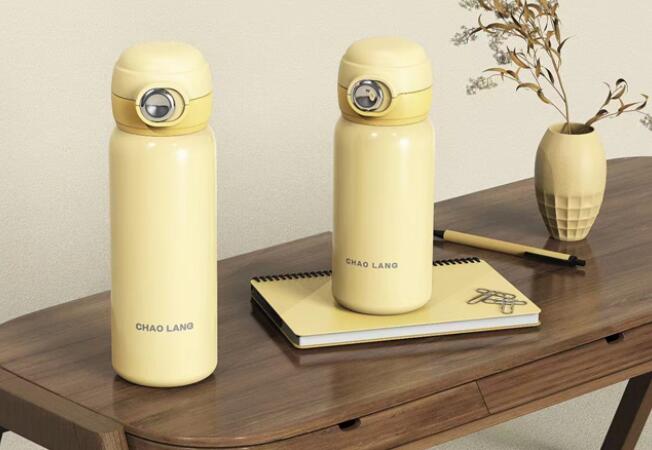 新真空保溫杯在使用前的注意事項(xiàng)