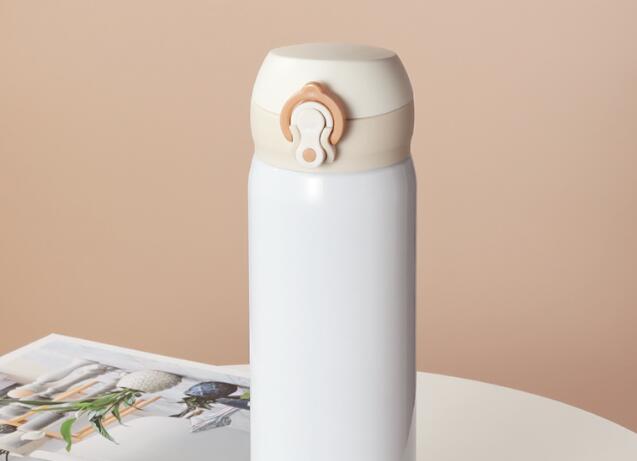 不銹鋼保溫杯彈跳蓋使用更安心